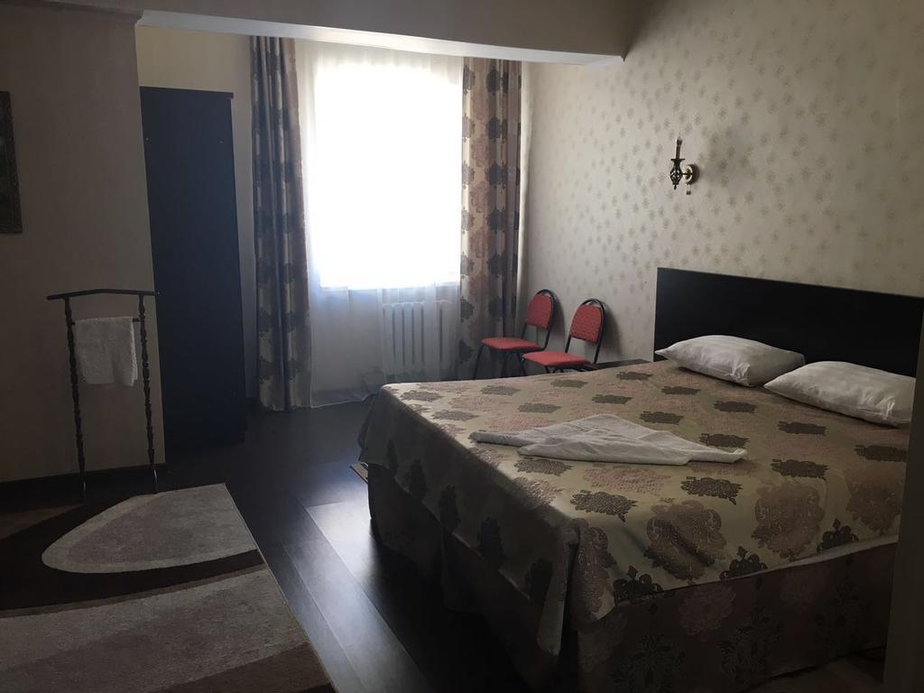 Home Hotel Astana المظهر الخارجي الصورة
