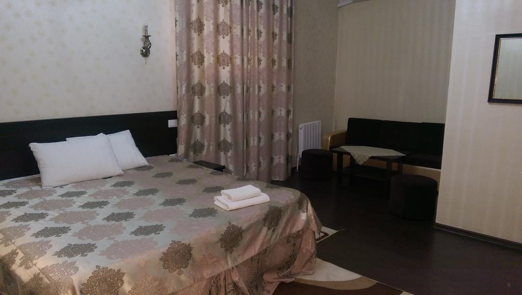 Home Hotel Astana المظهر الخارجي الصورة